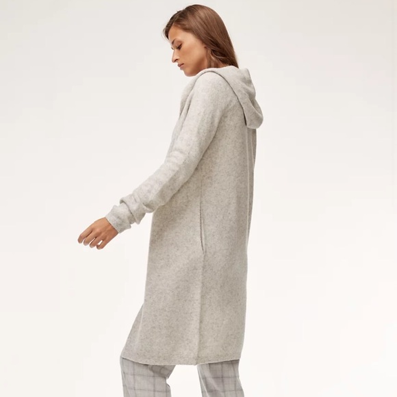 NWOT Aritzia The Group Ammonius Sweater in Winter White - Picture 4 of 8